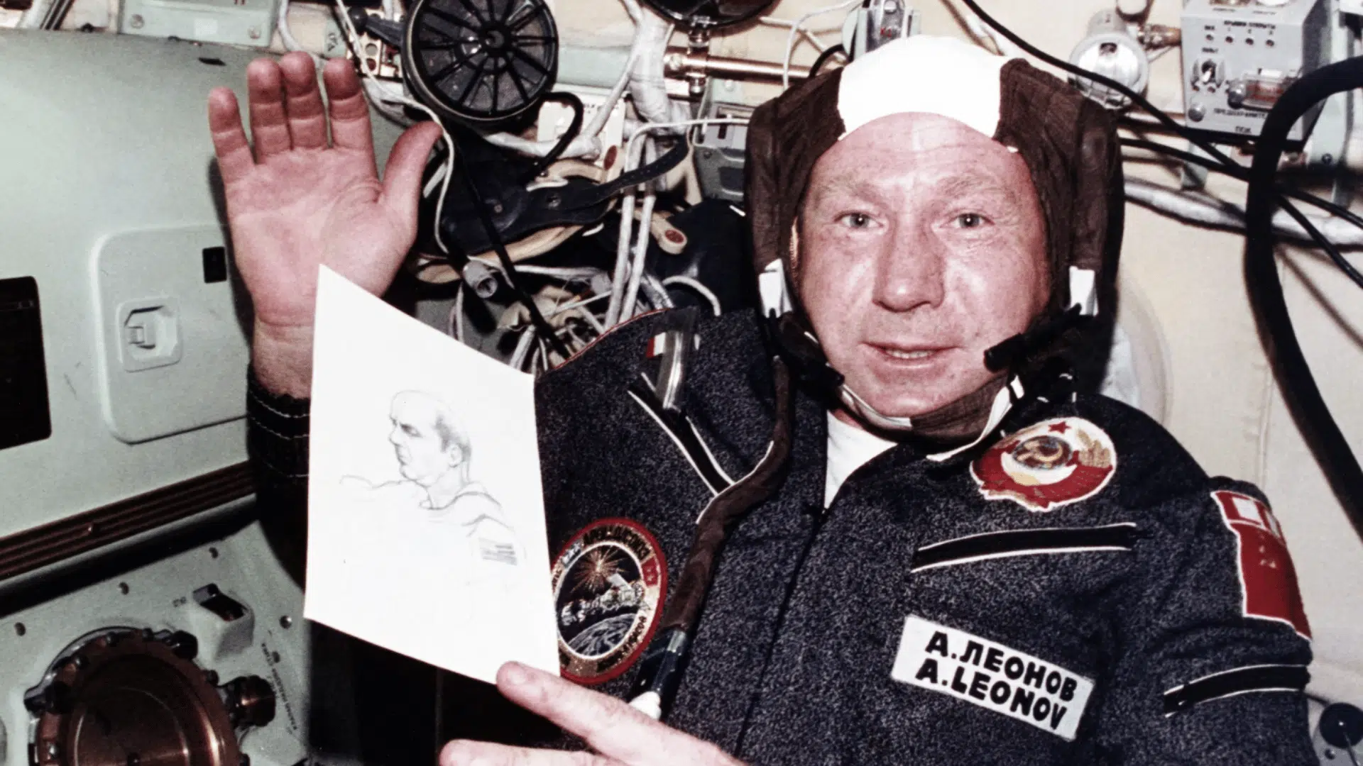 alexei leonov