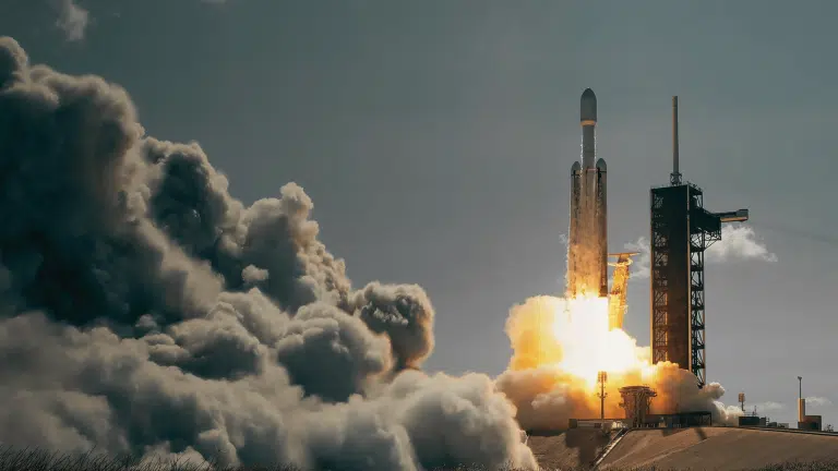 dream-of-working-at-spacex-heres-how-to-start-your-career