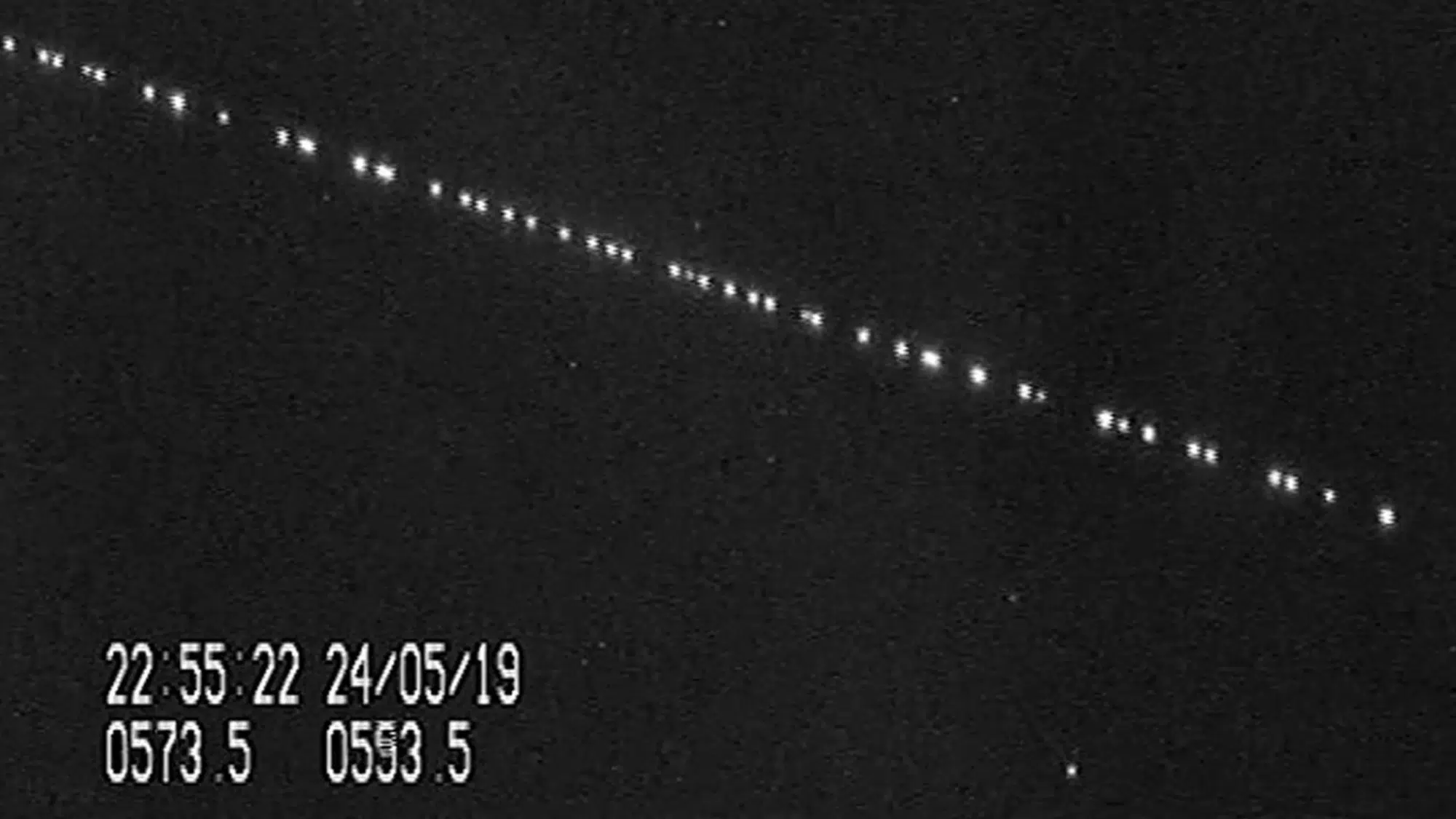 how-starlink-connects-the-world-through-space-technology