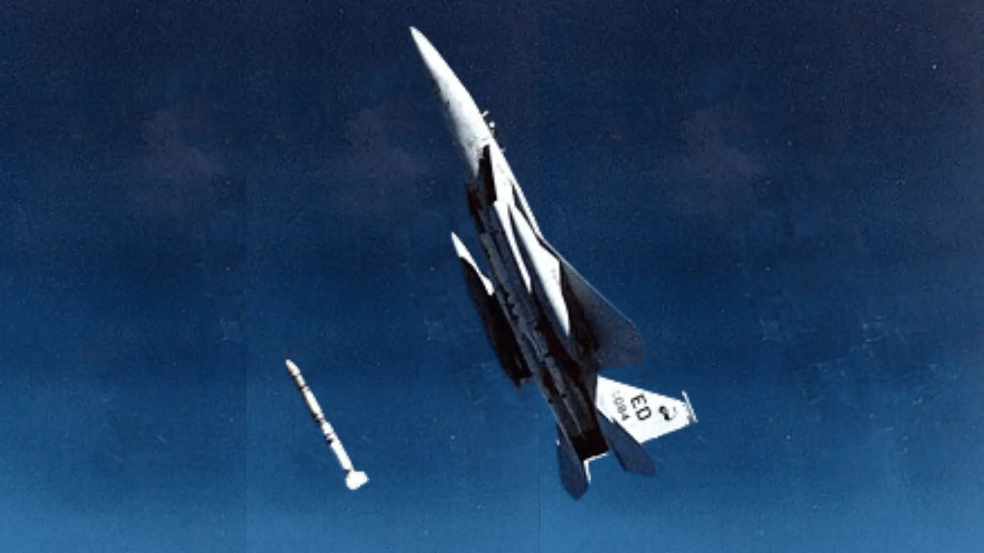 f15 shoots down satellite