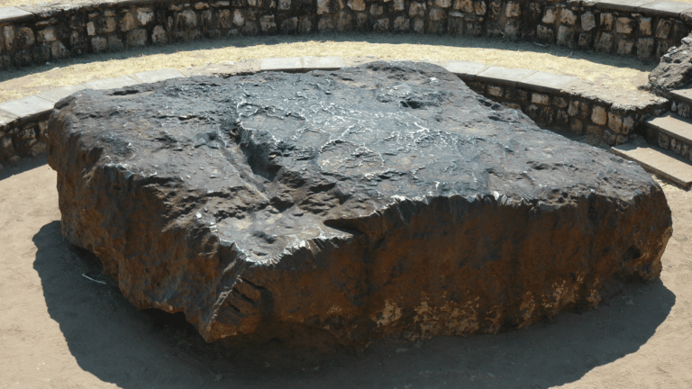 How to Tell If a Rock is a Meteorite? - Philip Metzger