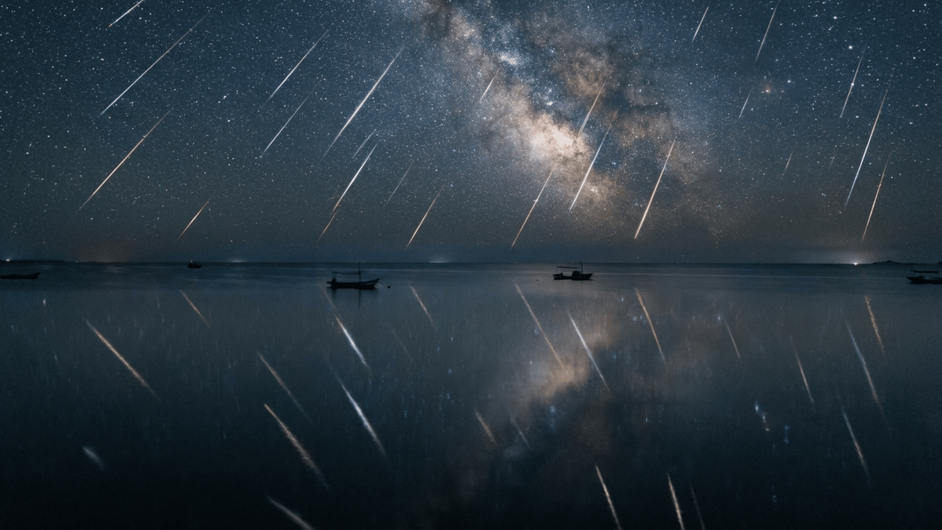 Meteor streaks burning in Earth's atmosphere